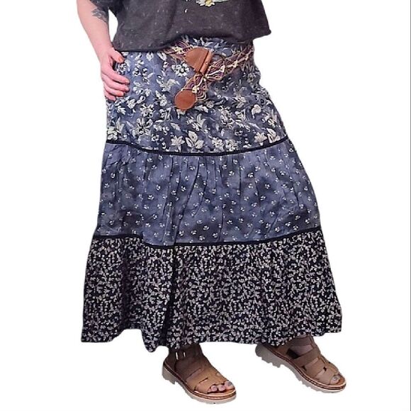 GAP Blue Mixed Tiered Floral Boho Cotton Midi Skirt Size Large Petite - Picture 4 of 14